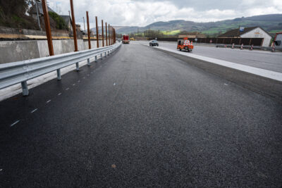 Agrandir l'image 2 sur 8, fenêtre modale